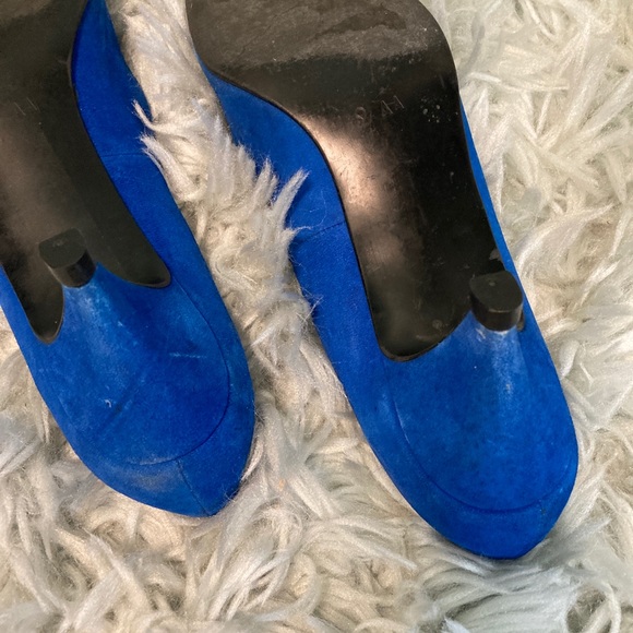 Vintage Glorious Blue Suede Kitten Heel Shoes - Picture 4 of 8